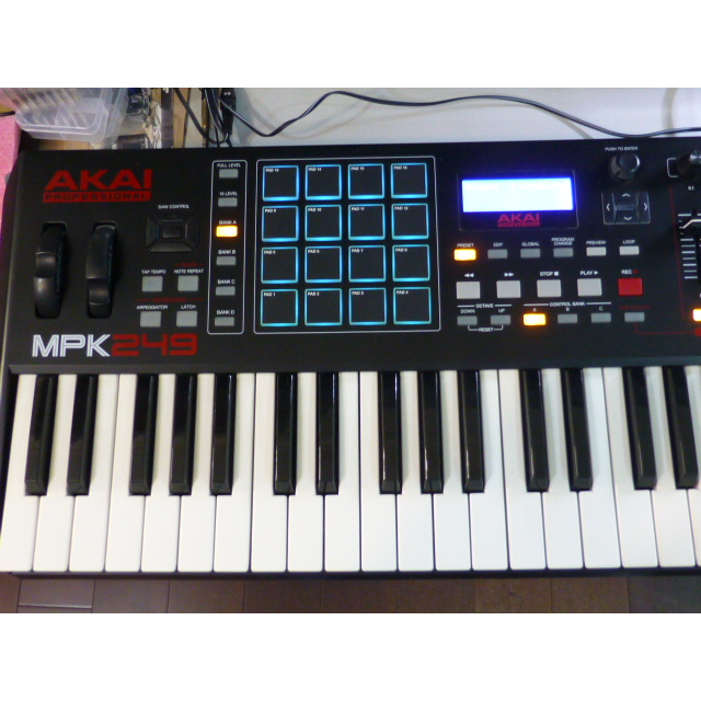 (奇哥器材)  AKAI MPK249  49鍵 MIDI 合成器------ 二手器材