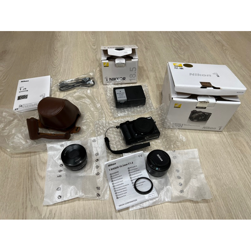 現貨自售 二手 NIKON 1 J5 微單眼相機 可換鏡頭 雙鏡頭組 含原廠盒裝