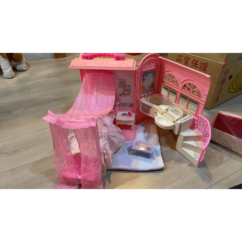 Barbie 芭比娃娃手提箱-芭比甜甜屋 芭比臥室組合（不含人偶）