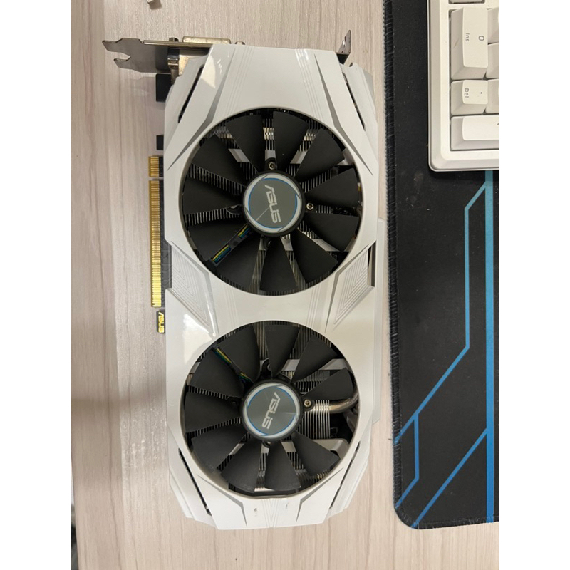 ASUS DUAL-GTX1070-8G 顯示卡 便宜賣！！