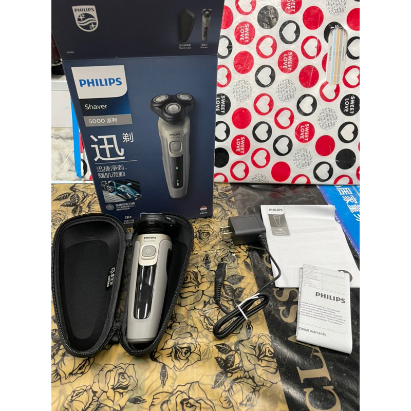 威宏電器有限公司 - Philips 飛利浦三刀頭全水洗電動刮鬍刀S5266荷蘭刀頭/5000系列 刮鬍刀乾濕兩用電鬍刀