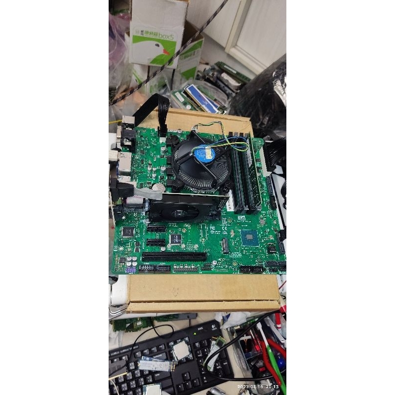 D640mb 華碩品牌機拆下 支援第八代 1151 CPU 賣主機板一片