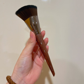 Make up for ever 中型無痕粉底刷 #109