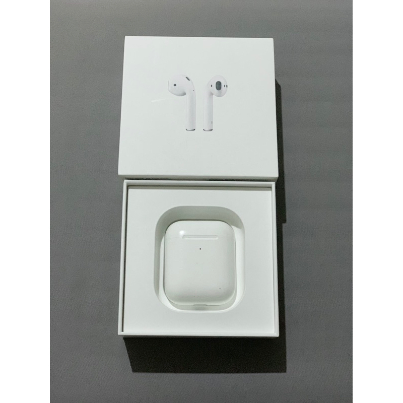 Apple AirPods 2 無線充電版 二手