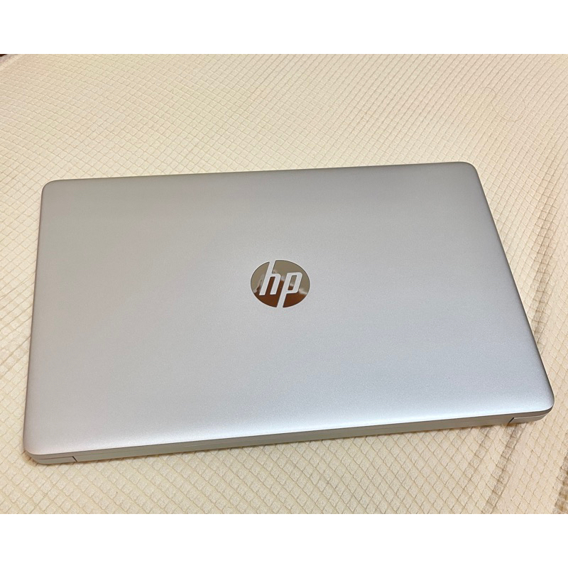 HP 15s-fq3019TU 星河銀