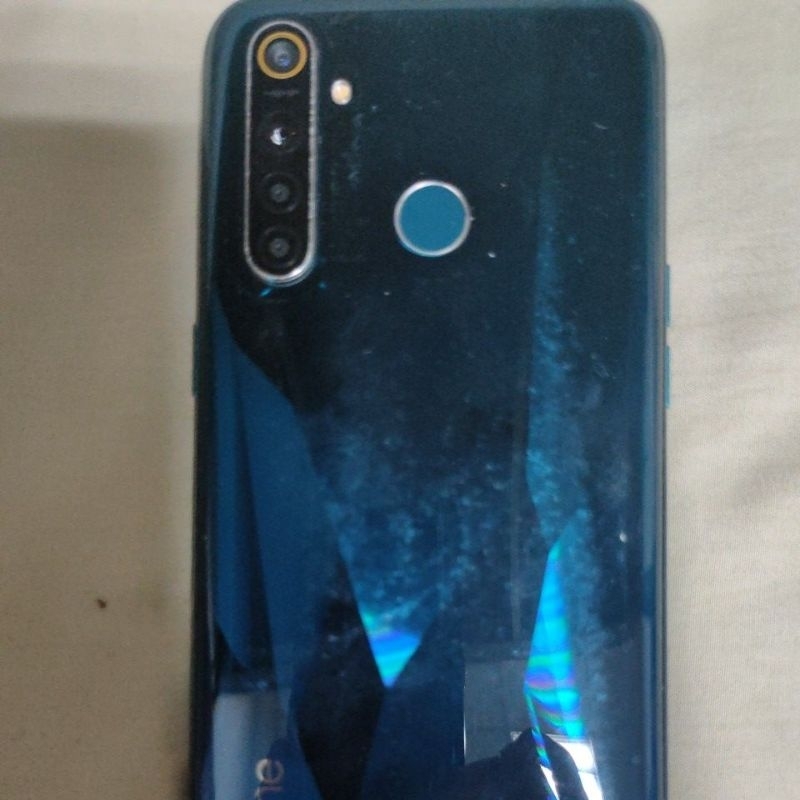 Realme 5 pro 8g 128g 盒裝配件都在