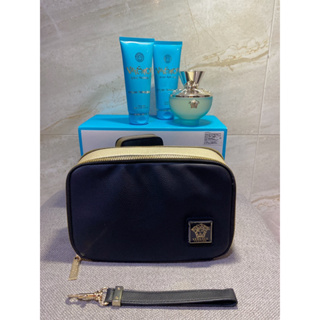 VERSACE 狄倫淡藍女性淡香水限量禮盒(淡香水100ML+沐浴凝露100ML+香體乳100ML+黑金撞色手拿包)