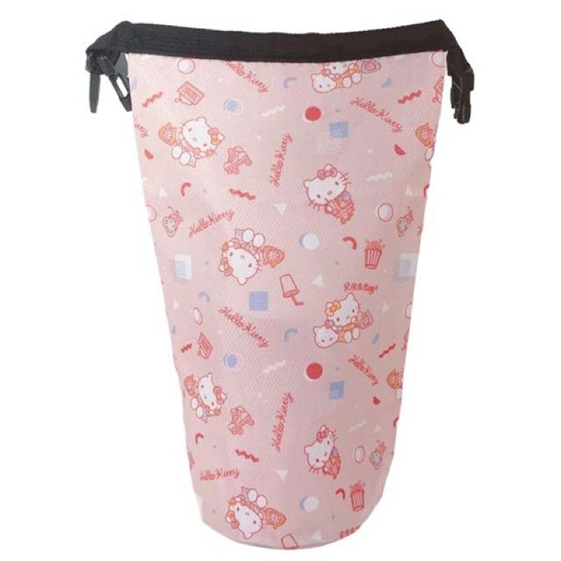 日本進口 Kitty 凱蒂貓 大耳狗捲口式防水袋附扣環 游泳袋 泡湯內衣袋 防水收納袋