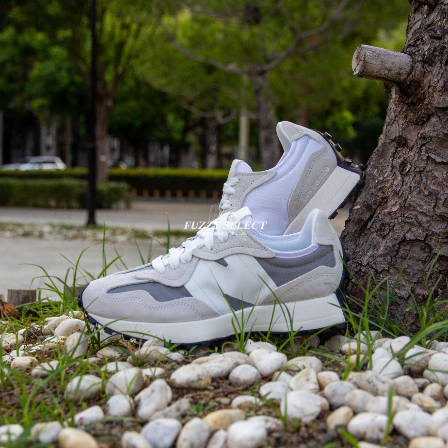 【逢甲FUZZY】W New Balance 327 Grey 灰白 淺灰 大N 麂皮 復古 女鞋 網美 U327WED