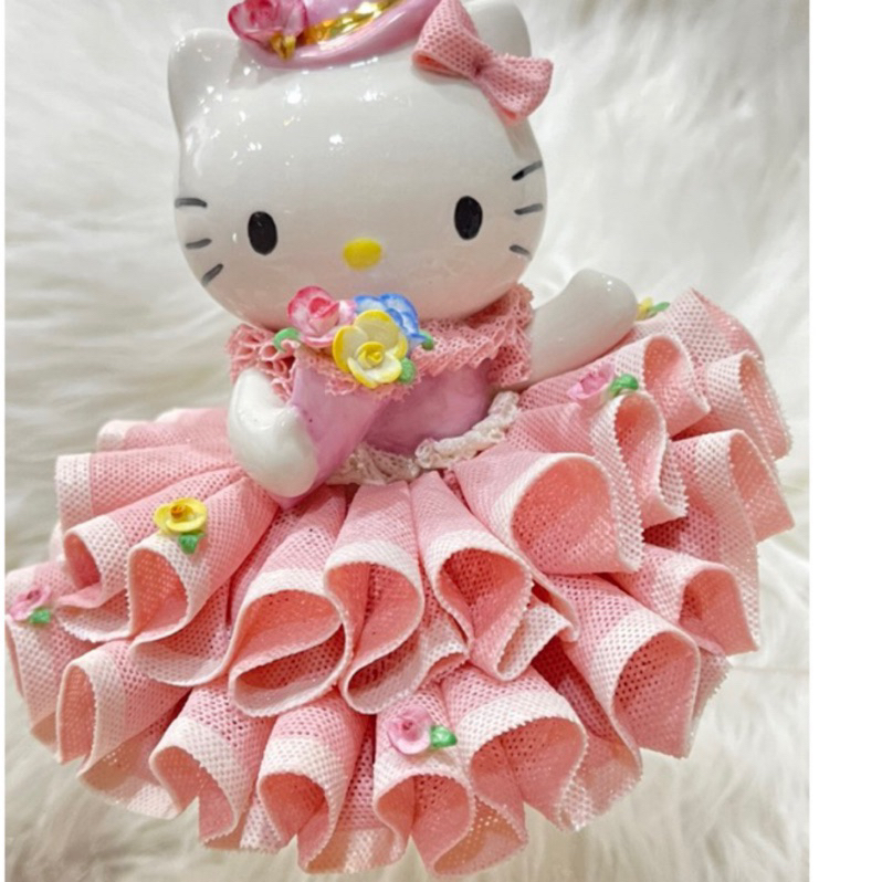日本進口Hello Kitty日本展飾品釋出高15蕾絲陶瓷公主娃娃沒有缺點沒有水波日本展示品釋出🐢⚓️🐺勿