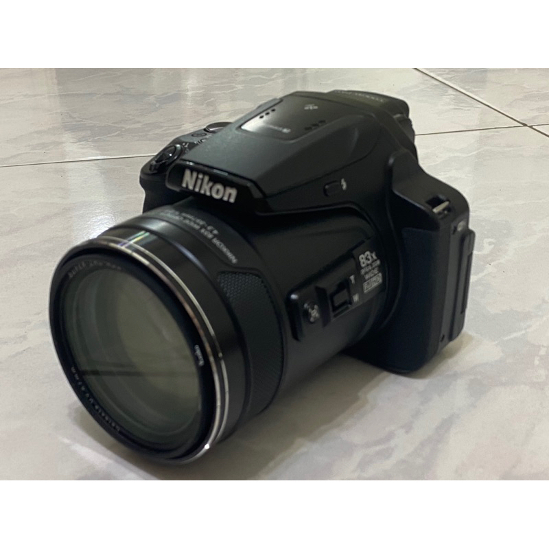 Nikon Coolpix P900 83倍光學變焦 1600萬畫素類單眼相機，拍鳥，風景數位變焦