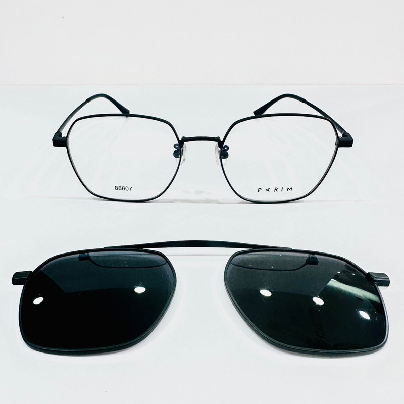 《名家眼鏡》PARIM 派麗蒙時尚前掛款多角形黑色大方金屬框+偏光前掛片88607 G1