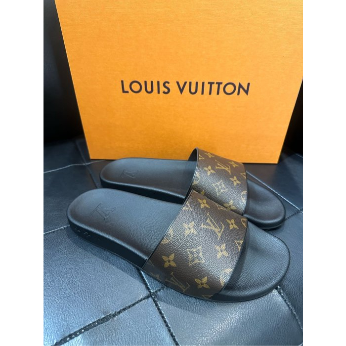 LOUIS VUITTON LV 拖鞋 現貨 9 全配台灣專櫃貨