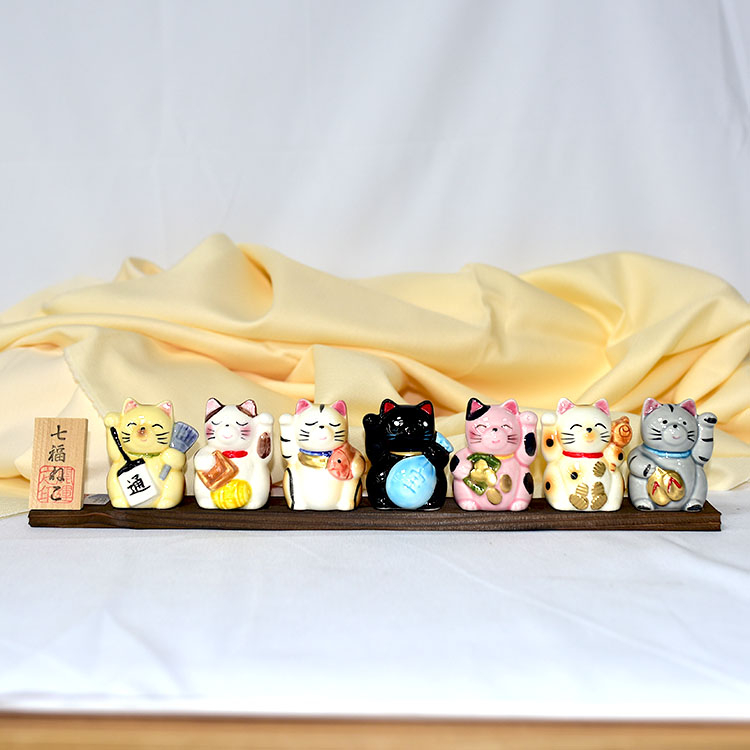 日本製 開運七福神貓 陶磁器 擺飾 長37.5cm kc855