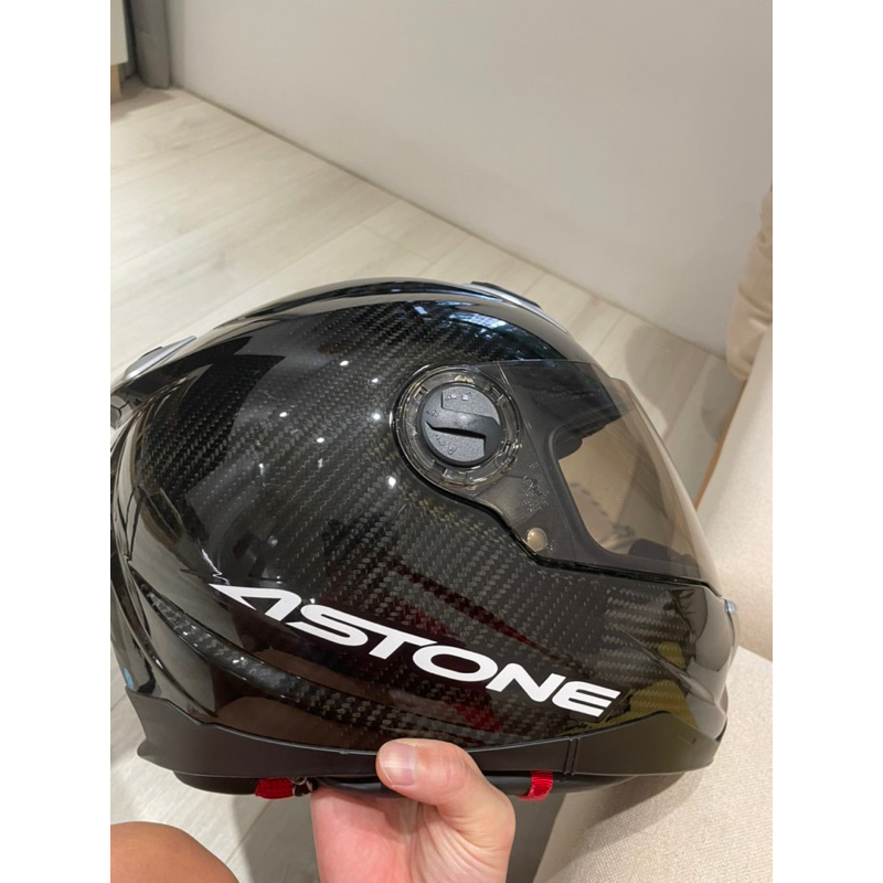 Astone gt1000f 碳纖維安全帽 size : M 山道猴子必備 帥氣