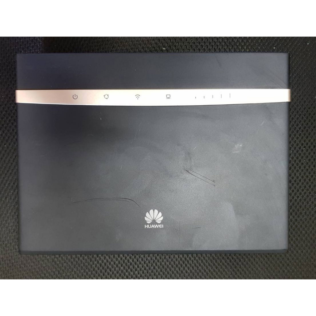 HUAWEI 華為 b525s-65a wifi 網卡路由器 無線網路分享器