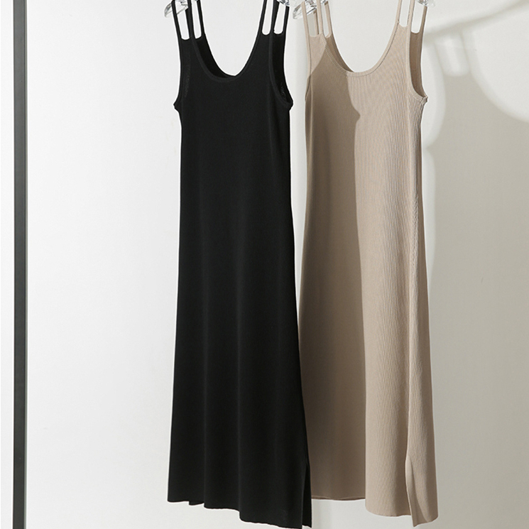 衣時尚 吊帶連身裙 洋裝 長裙S-XL新款復古氣質中長款冰絲薄款打底小黑裙非D15-3462  ES22