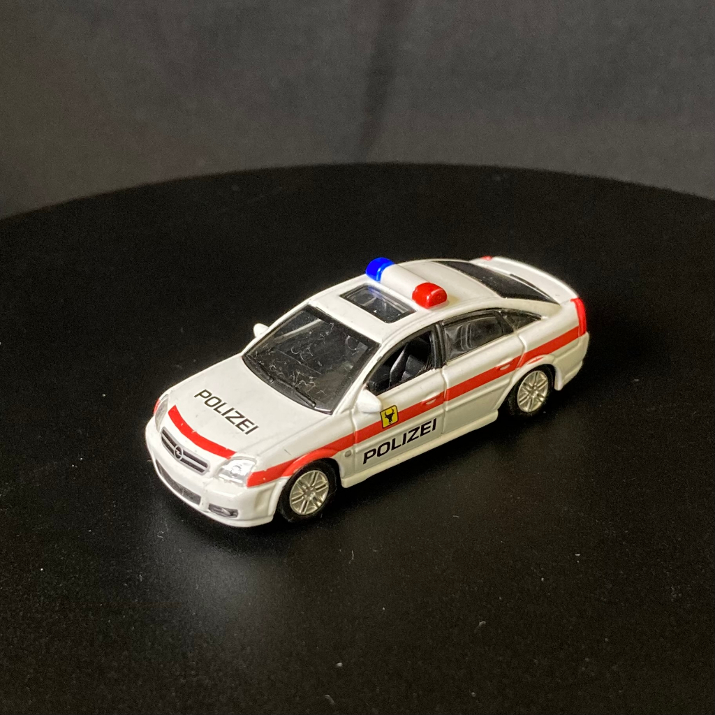 Opel 歐寶 Vectra GTS 瑞士 Polizei 警車 0613N213