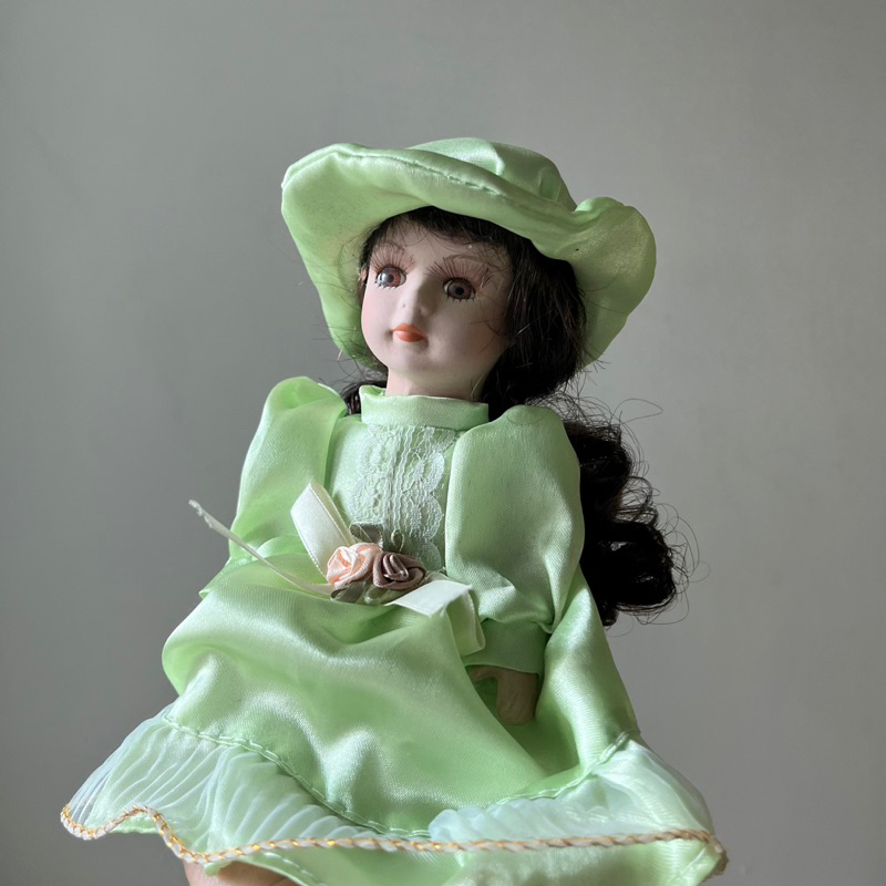 陶瓷娃娃 歐洲古典洋娃娃  洋裝可拆換 vintage doll 復古裝飾