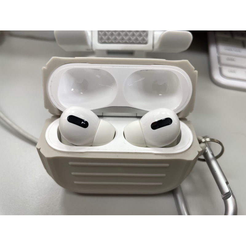 二手Apple AirPods Pro 一代 整組（不含保護殼）