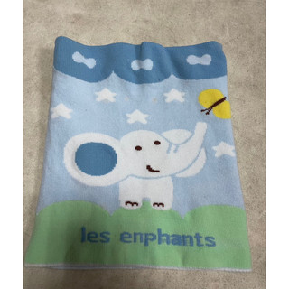 les enphants 麗嬰房 圍肚
