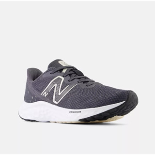 New Balance 女D楦慢跑鞋 黑 KAORACER WARISCM4