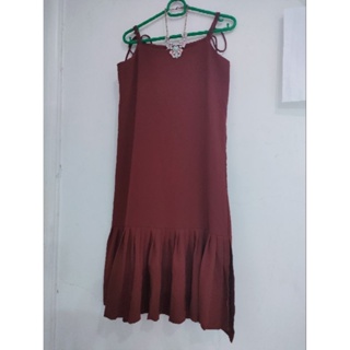 Pazzo 百褶下襬 微開岔 厚雪紡 全長內裡 暗紅色 連身裙--洋裝