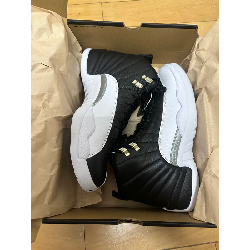 jordan 12 playoff 配色  us10