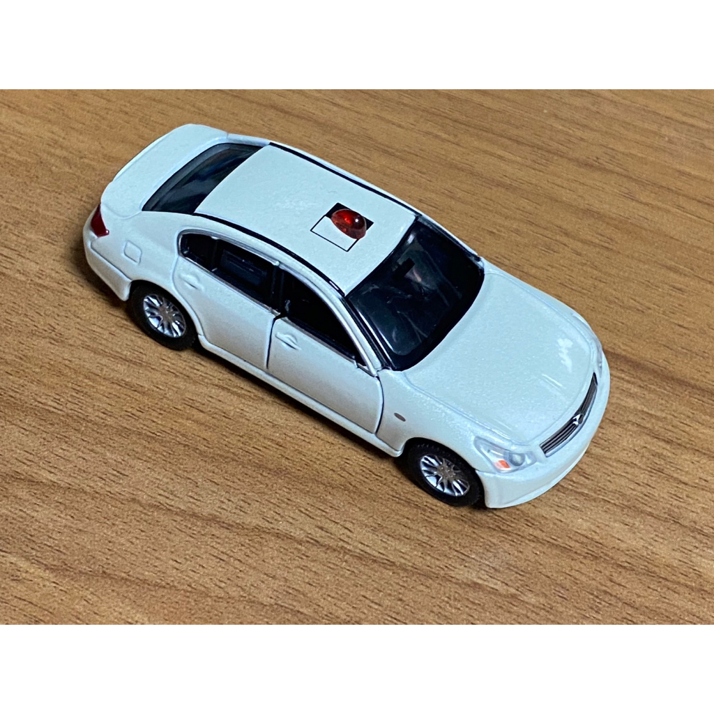 1/64 tomica TL 132 Nissan Skyline 日產 天際線 類 台灣 bluebird 規格 警車