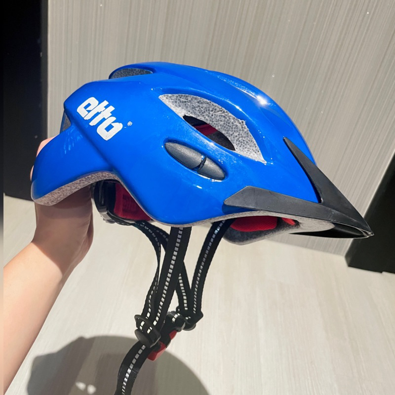 （已預定） ETTO 挪威 Bernina自行車兒童安全帽 滑步車安全帽 二手 九成新 寶藍