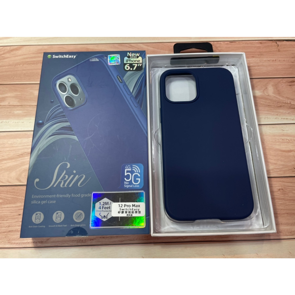 拆封未用 SwitchEasy skin原廠質感 矽膠保護殼 藍色 iPhone 12 PM  6.7吋