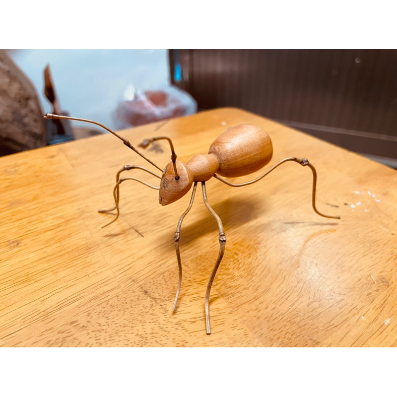 台灣龍柏手工螞蟻🐜原木動物雕刻