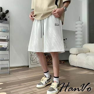 【HanVo】男款壓紋抽繩休閒短褲 吸濕排汗 舒適透氣寬鬆五分褲 夏季潮流褲 男生下著 B03-3009