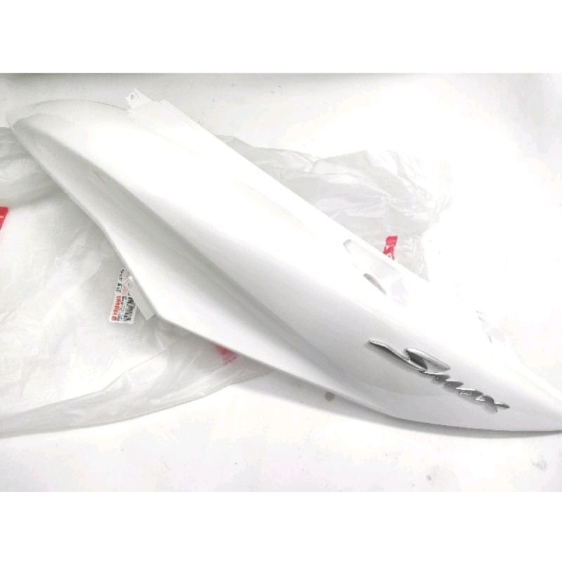YAMAHA 山葉 原廠 SMAX ABS 155 （白色）白深灰款 側蓋