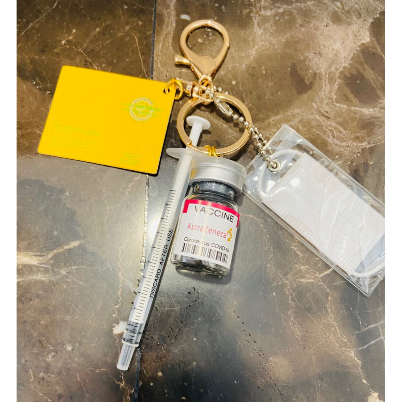 疫苗吊飾 廠牌COVID-19 AZ BNT MO口罩 鑰匙圈 針筒 翻玩 黃卡
