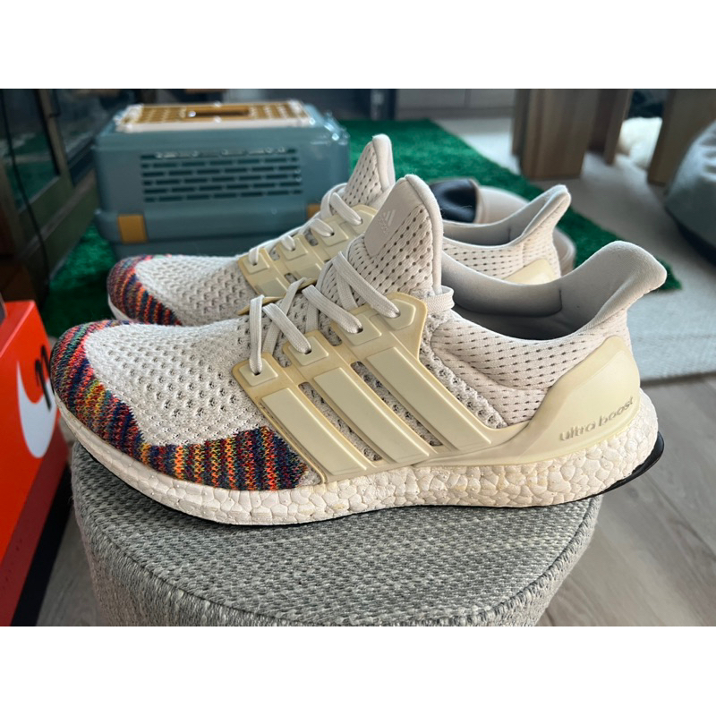 二手 adidas ultra boost rainbow 全白 絕版彩虹編織 AQ5558 US10 適合27.5著