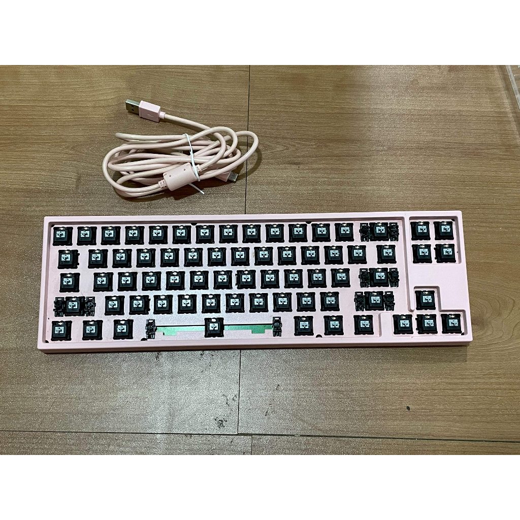 阿米洛 Ducky x Varmilo MIYA Pro 櫻花 機械鍵盤/櫻桃銀軸（不含鍵帽及拔鍵器）