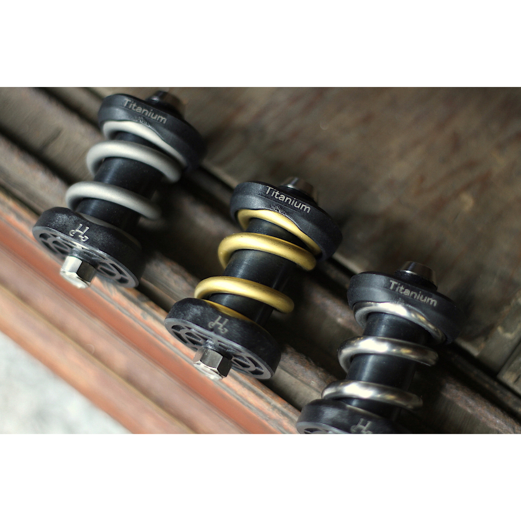 Titanium suspensions for Brompton 鈦避震（A/C line 鈦合金避震器）