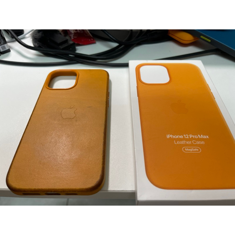 Apple iPhone 12 Pro Max 原廠皮革保護殼/手機殼