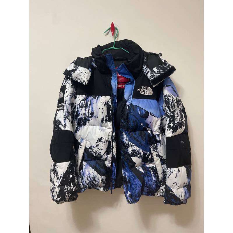 Supreme x The North Face 雪山羽絨 尺寸： S號