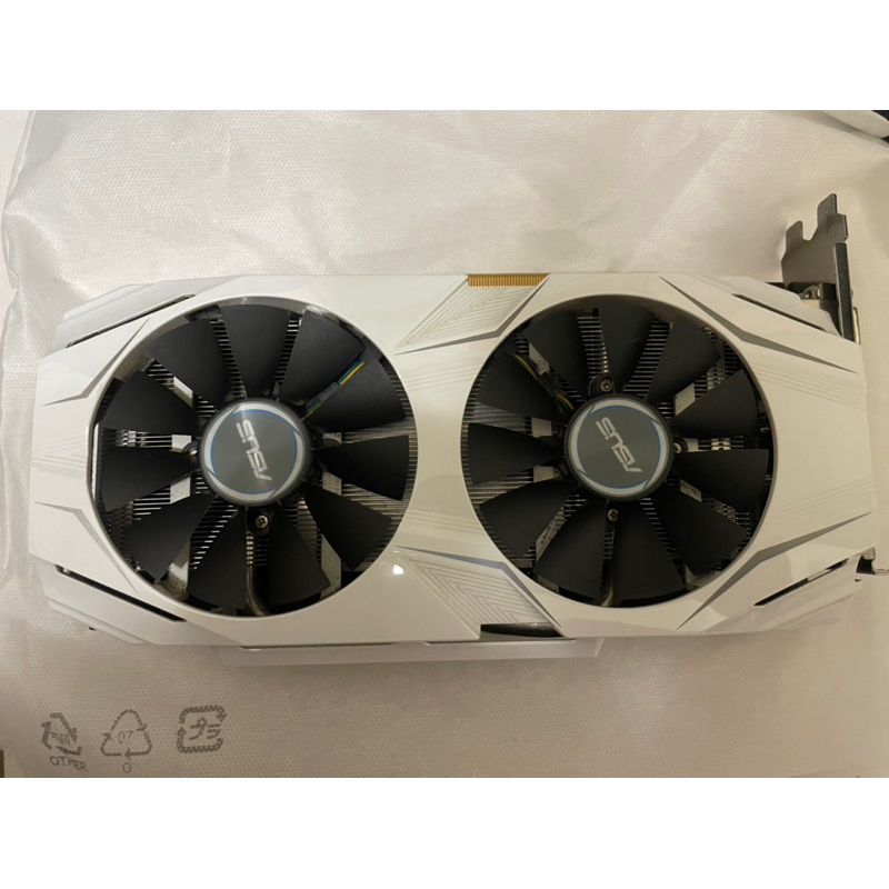 華碩ASUS GTX1060-6G雙風扇 雪原豹 二手品