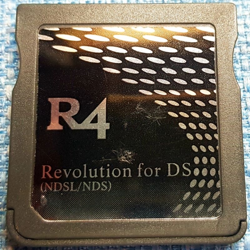 R4卡 便宜賣 當故障品 NDS NDSL 燒錄卡 遊戲卡 卡帶