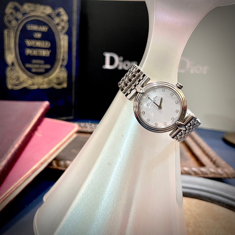 Christian Dior迪奧· Vintage · 美品 波光粼粼古典時刻 大方排銀鍊萊茵鑲碎鑽報時 個性古董石英錶