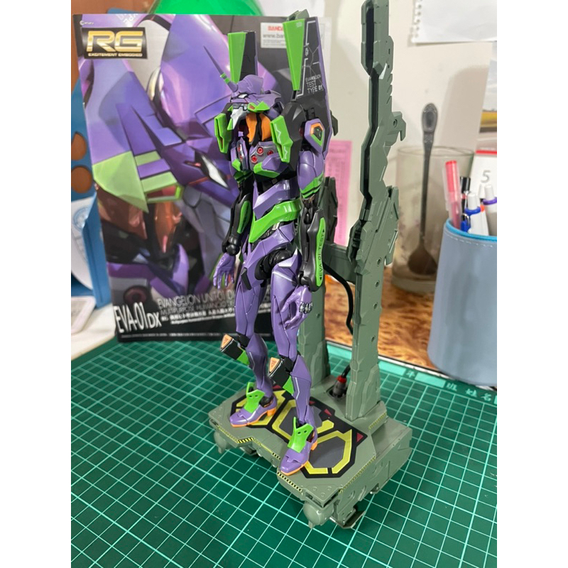 BANDAI RG EVA-01XD 福音戰士 新劇場版 序破Q終 初號機+運輸台