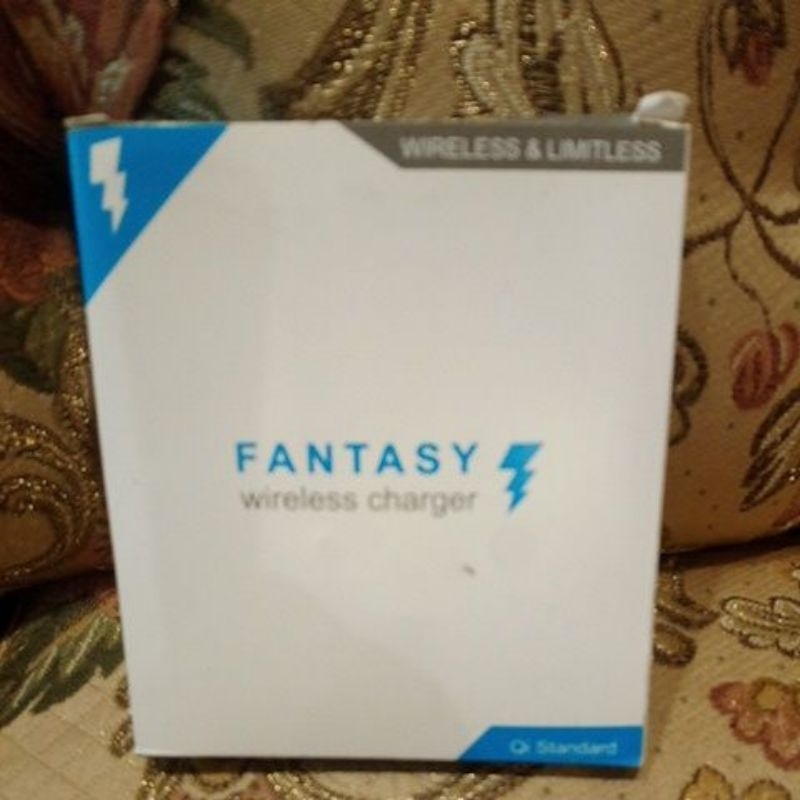 FANTASY wireless charger 無線充電盤