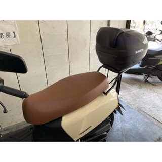 【新北新莊箱架屋】臺鈴 sui 後架 貨架 漢堡架 + SHAD SH29 29公升 後箱 + 靠背(靠背幫裝-雙重防水