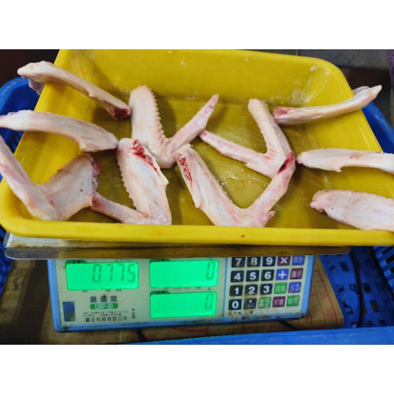 土番鴨翅，一包6公斤，1000元