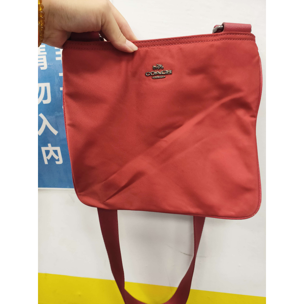 *COACH 酒紅色尼龍側背包-23*25CM 大戶百貨二手寄賣店