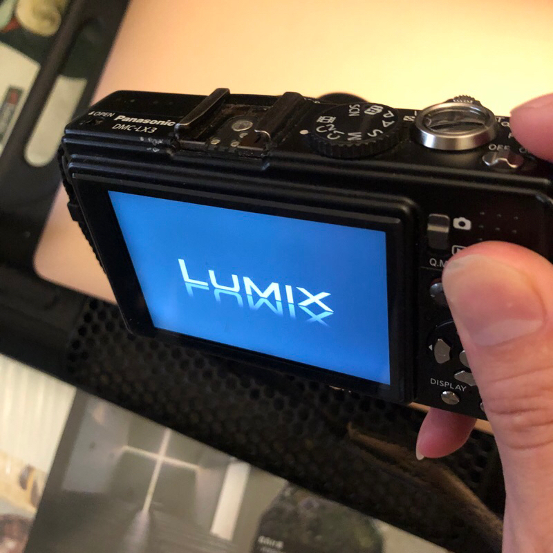 Panasonic LX3類單眼數位相機 買一台送一台！另贈送Olympus is200底片相機一台
