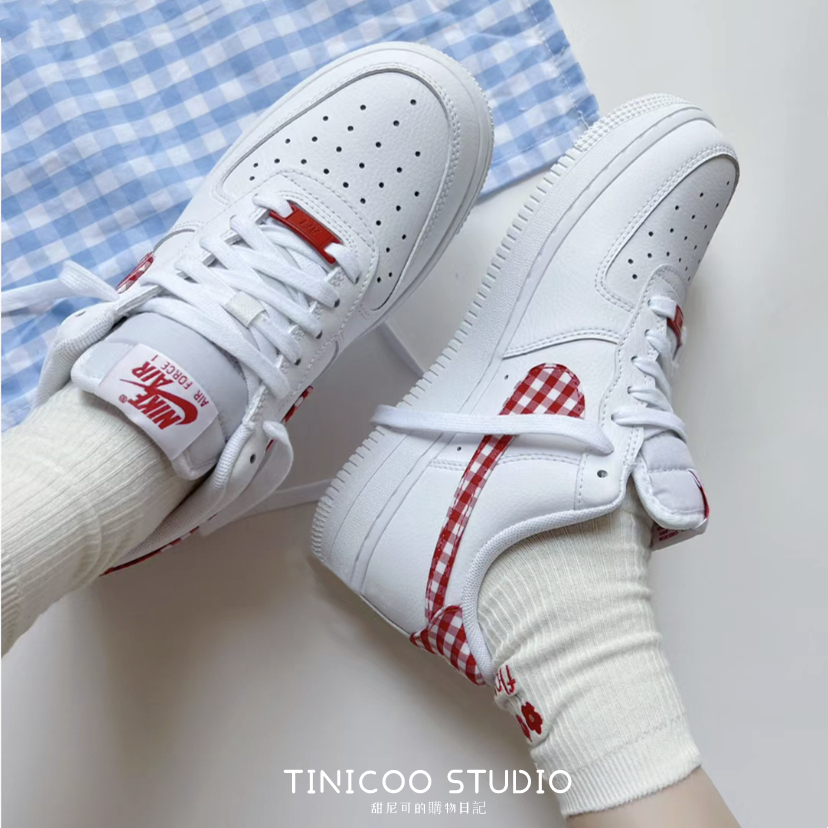 TINI- Nike Air Force 1 Low 白紅 白藍 格子佈 情侶款 休閑鞋 DZ2784-101 100